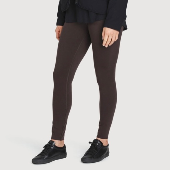 Kit and Ace the Office Leggings - Picture 2 of 4